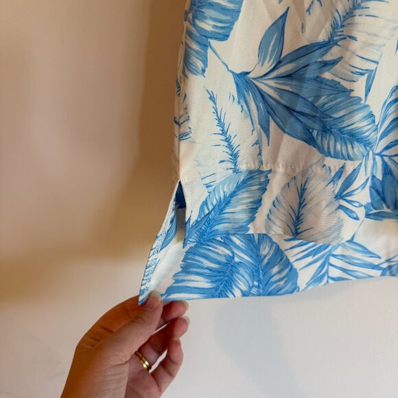 Blue Hawaiian Camp Button-Down Short Sleeve Shirt - Picture 5 of 9